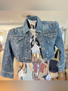 bebe Cropped Blue Washed Denim Jacket with Grommet Details
